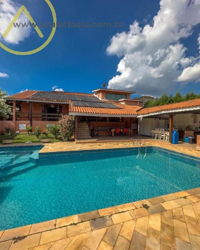 Casa, 3 quartos, 254 m² - Foto 1