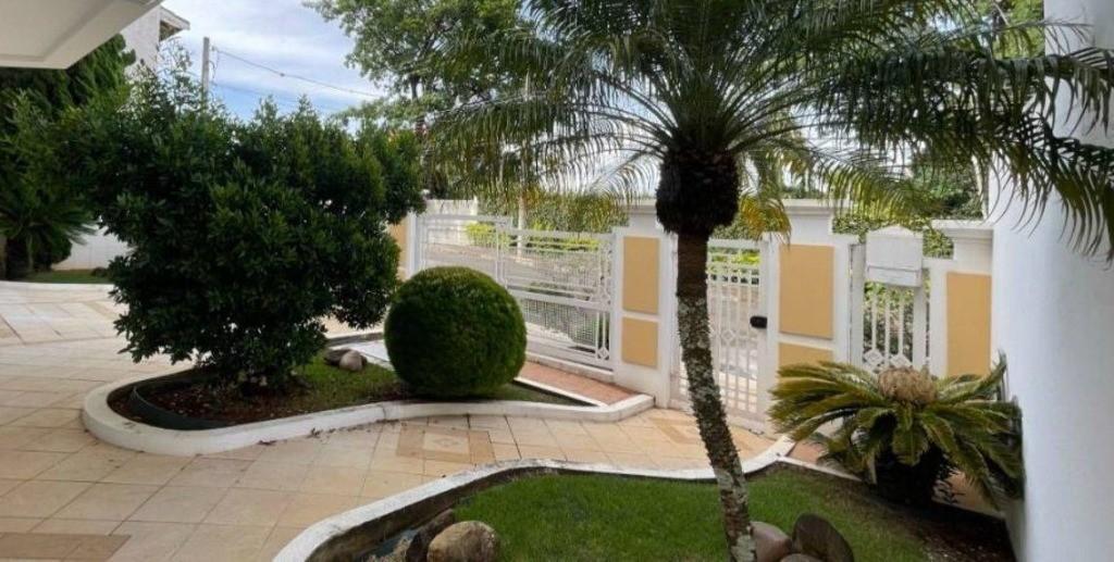 Casa, 8 quartos, 600 m² - Foto 2