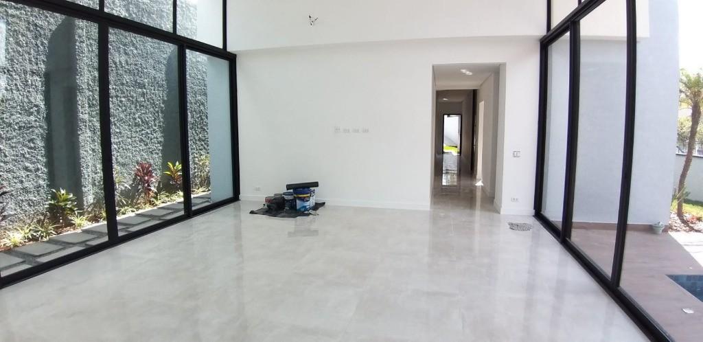 Casa, 3 quartos, 235 m² - Foto 2