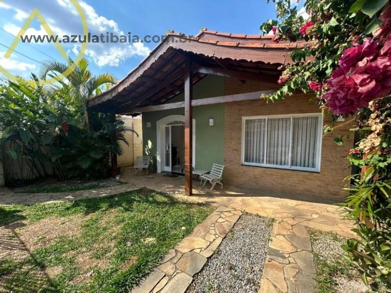 Casa, 3 quartos, 162 m² - Foto 1