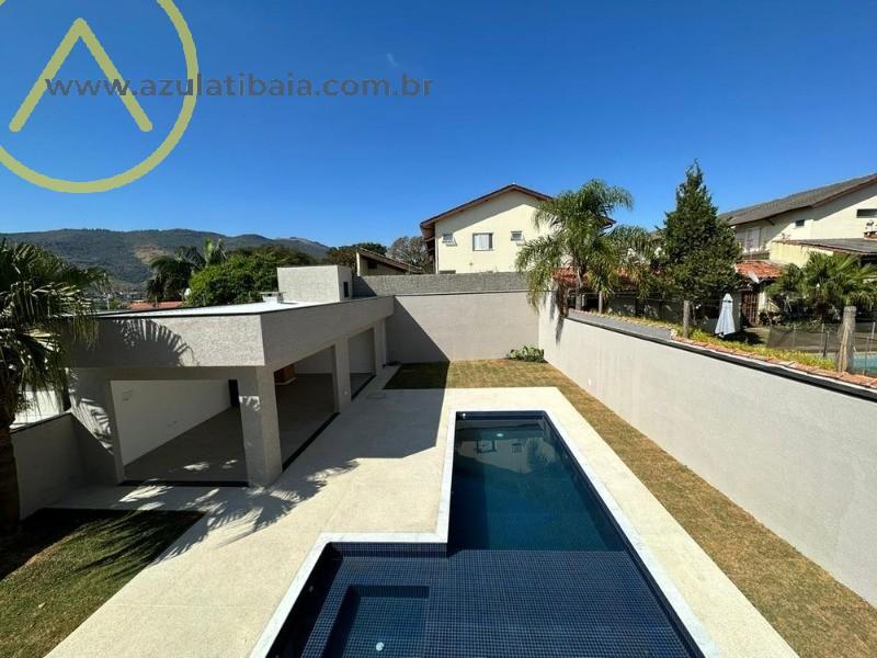 Casa, 3 quartos, 323 m² - Foto 1