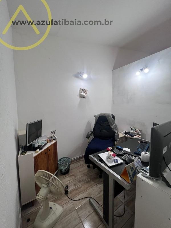 Casa, 4 quartos, 250 m² - Foto 29