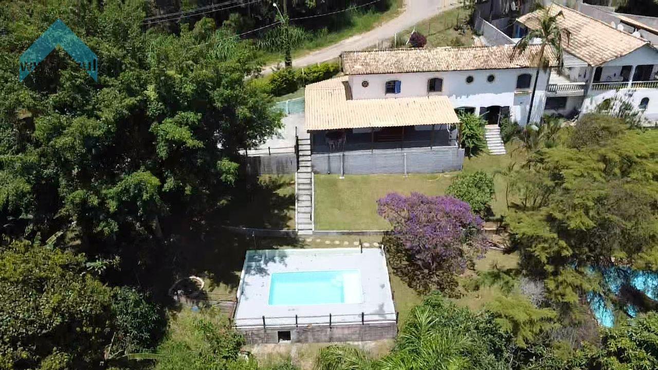 Chácara, 3 quartos, 2500 m² - Foto 1