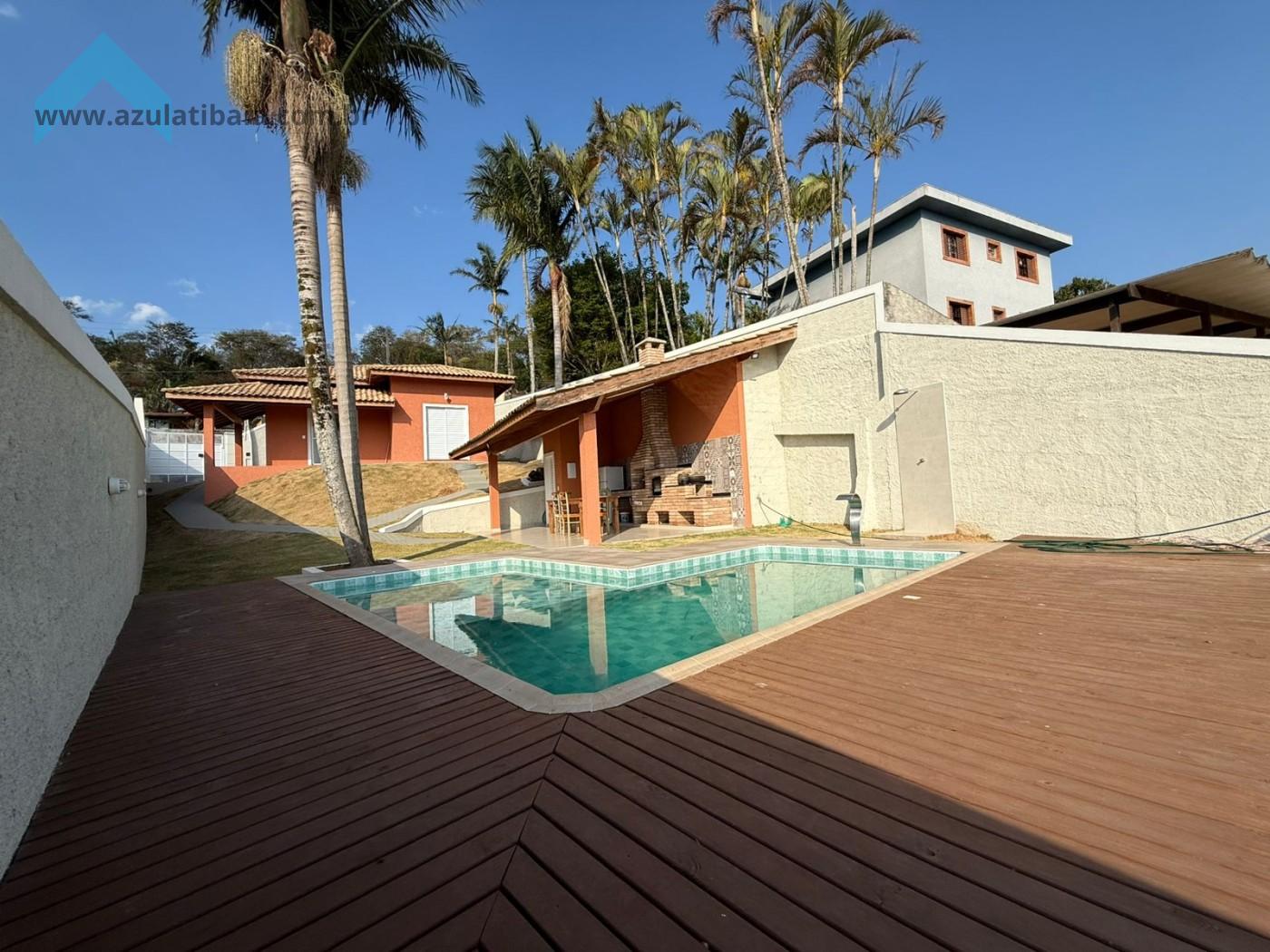 Chácara, 3 quartos, 531 m² - Foto 1