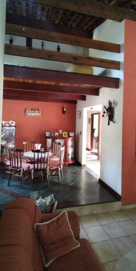 Casa, 3 quartos, 229 m² - Foto 4