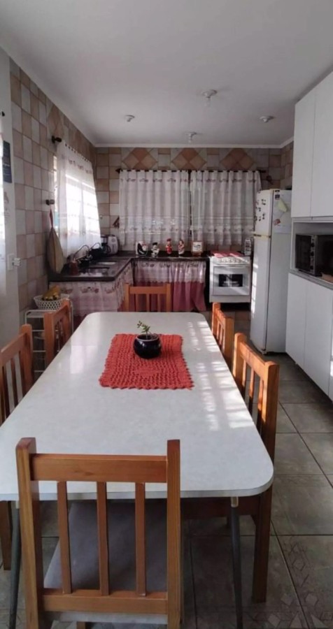 Casa, 3 quartos, 229 m² - Foto 10