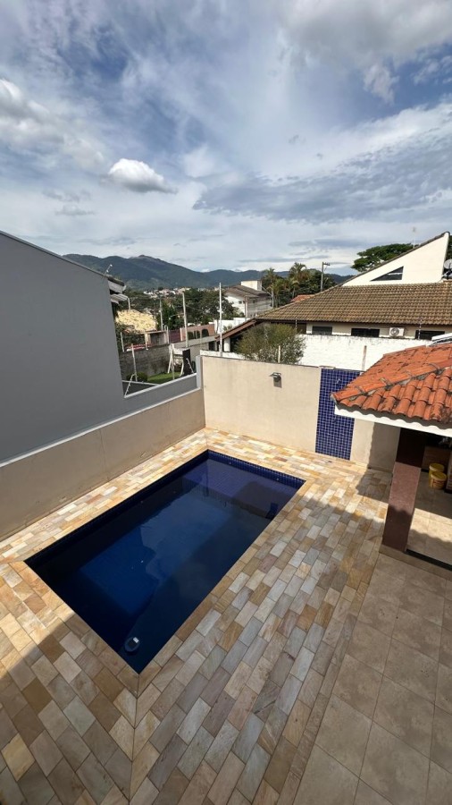Casa, 4 quartos, 223 m² - Foto 22