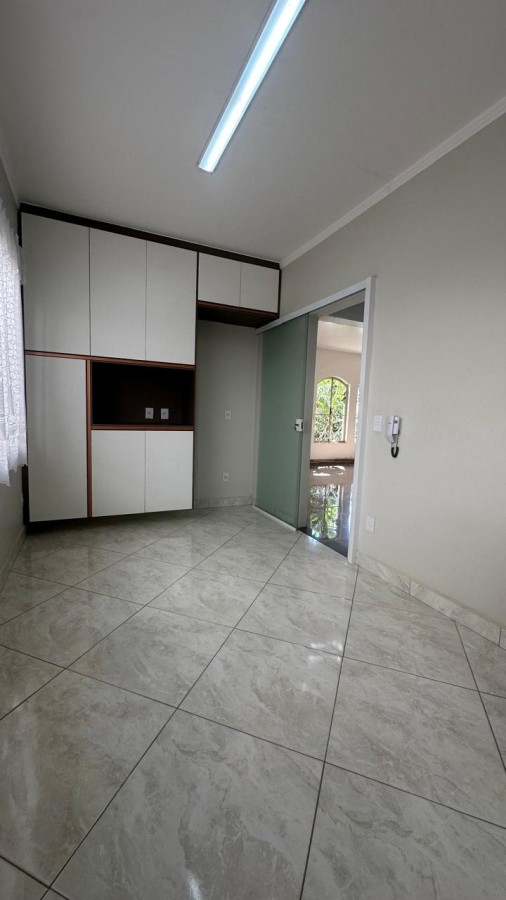 Casa, 4 quartos, 207 m² - Foto 11