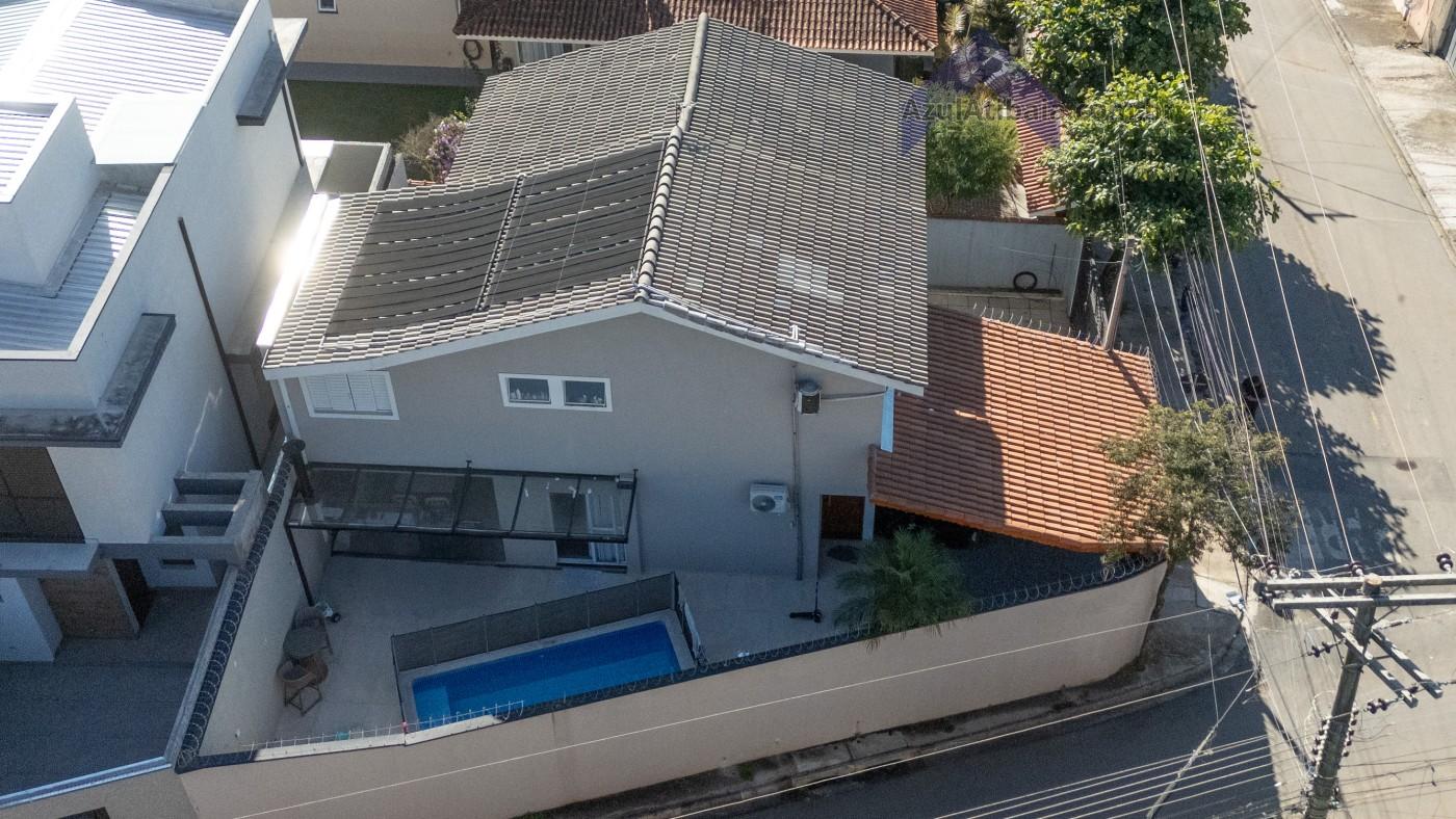 Casa, 3 quartos, 130 m² - Foto 1