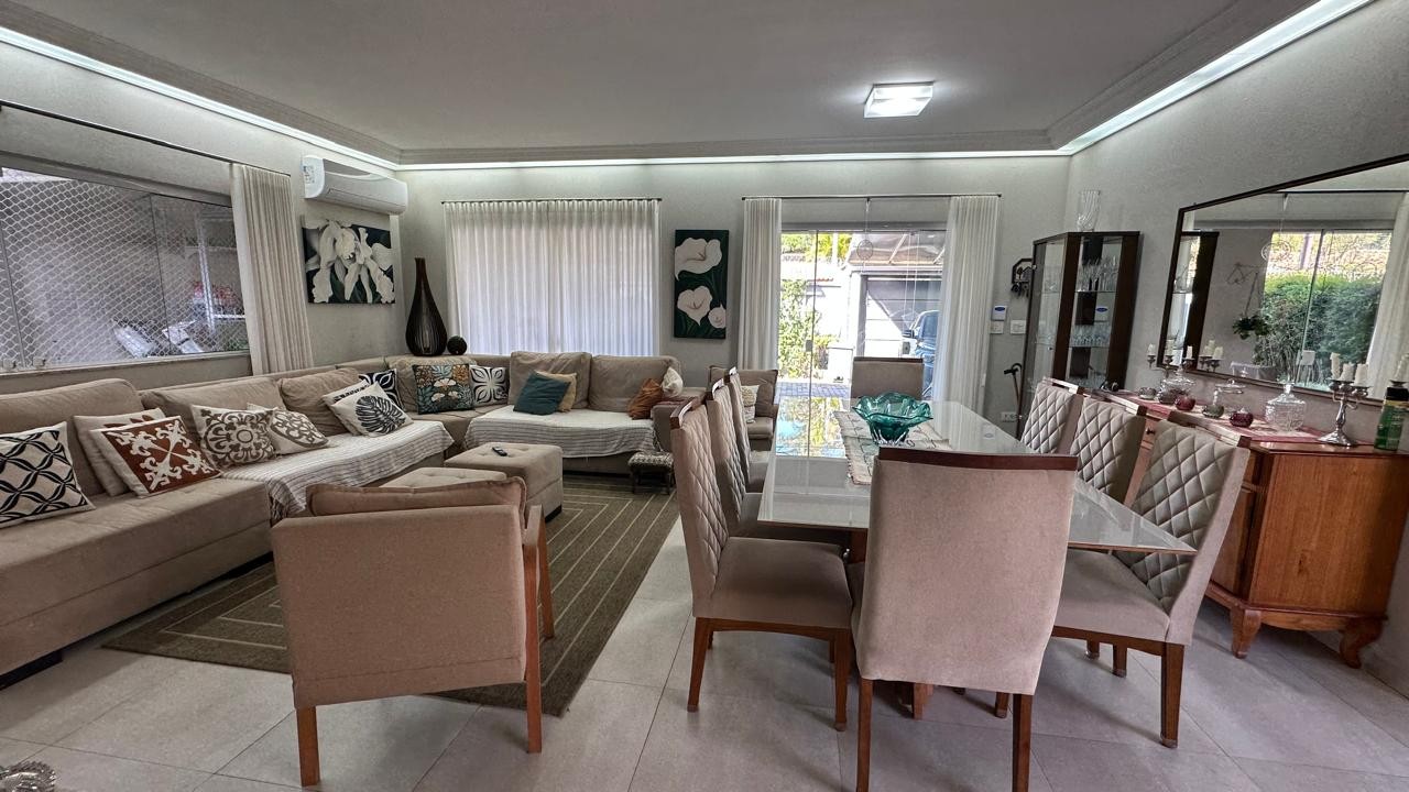 Casa, 6 quartos, 350 m² - Foto 9