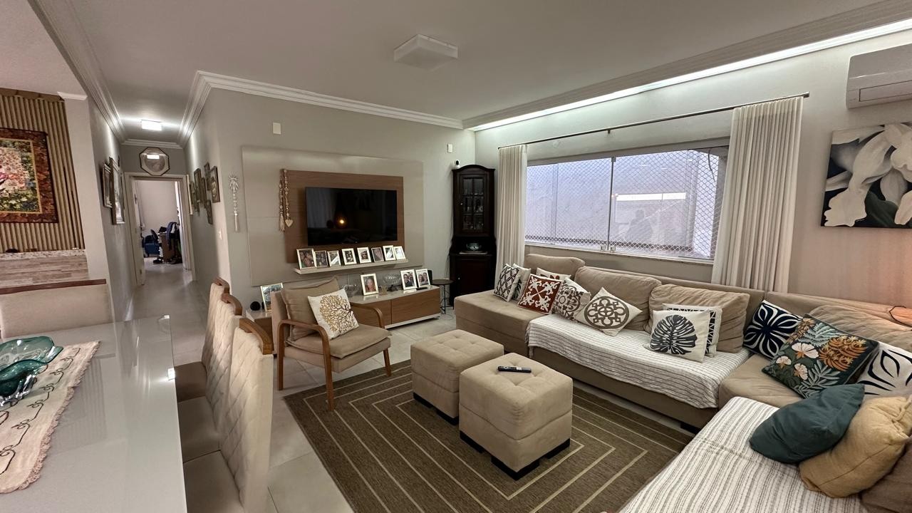 Casa, 6 quartos, 350 m² - Foto 8