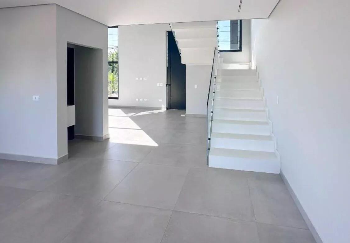 Casa à venda com 3 quartos, 3 suítes, 2 vagas e 217m² no Condominio Altos Da Floresta, Atibaia (SP) — foto 5 de 21