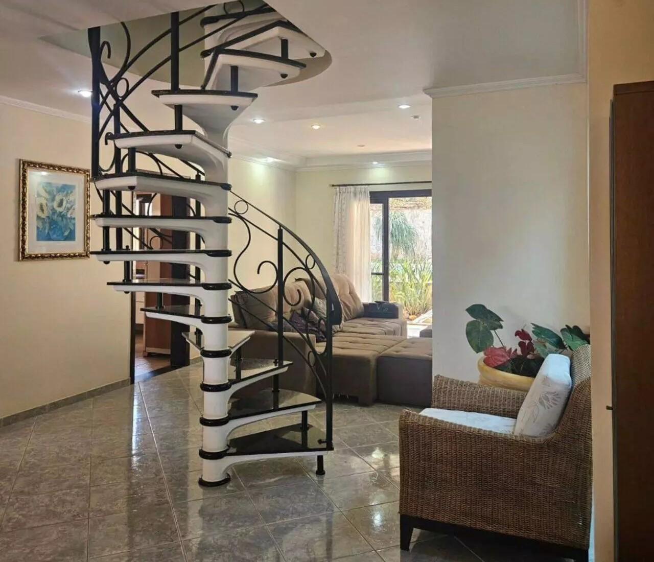 Casa à venda com 3 quartos, 1 suíte, 2 vagas e 210m² no Jardim Maristela, Atibaia (SP) — foto 5 de 12