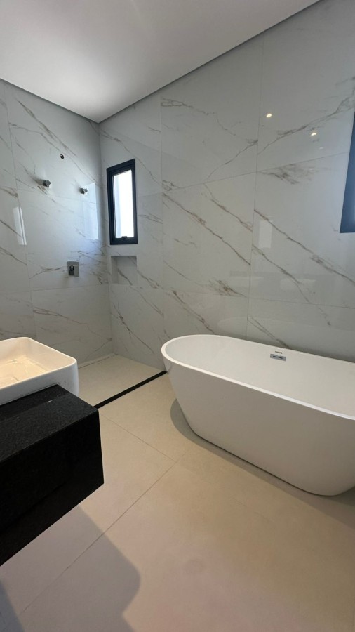 Casa à venda com 4 quartos, 4 suítes, 4 vagas e 260m² no Vila Santista, Atibaia (SP) — foto 14 de 30