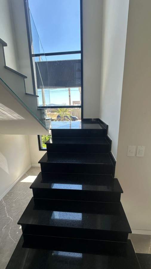 Casa à venda com 4 quartos, 4 suítes, 4 vagas e 260m² no Vila Santista, Atibaia (SP) — foto 11 de 30