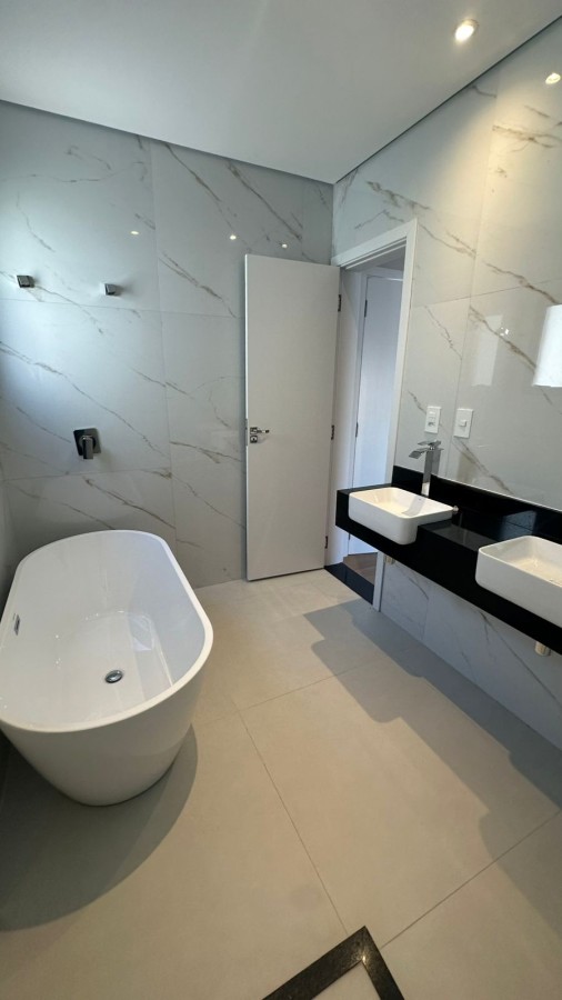 Casa à venda com 4 quartos, 4 suítes, 4 vagas e 260m² no Vila Santista, Atibaia (SP) — foto 15 de 30